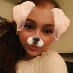 Meet your Posher, Vicky